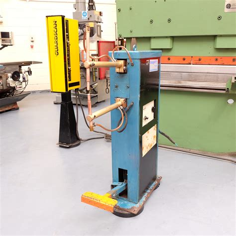 sheet metal spot welding machines